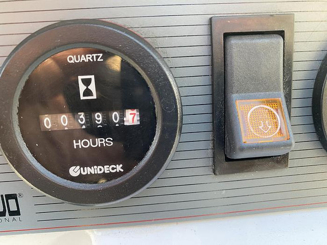 Kehrsaugmaschine Dulevo 75 EH, Veegmachine: das Bild 20