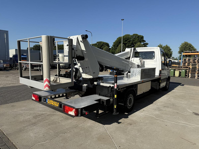 Versalift VTX-240, Auto hoogwerker - LKW mit Arbeitsbühne: das Bild 5 Versalift VTX-240, Auto hoogwerker - LKW mit Arbeitsbühne: das Bild 5