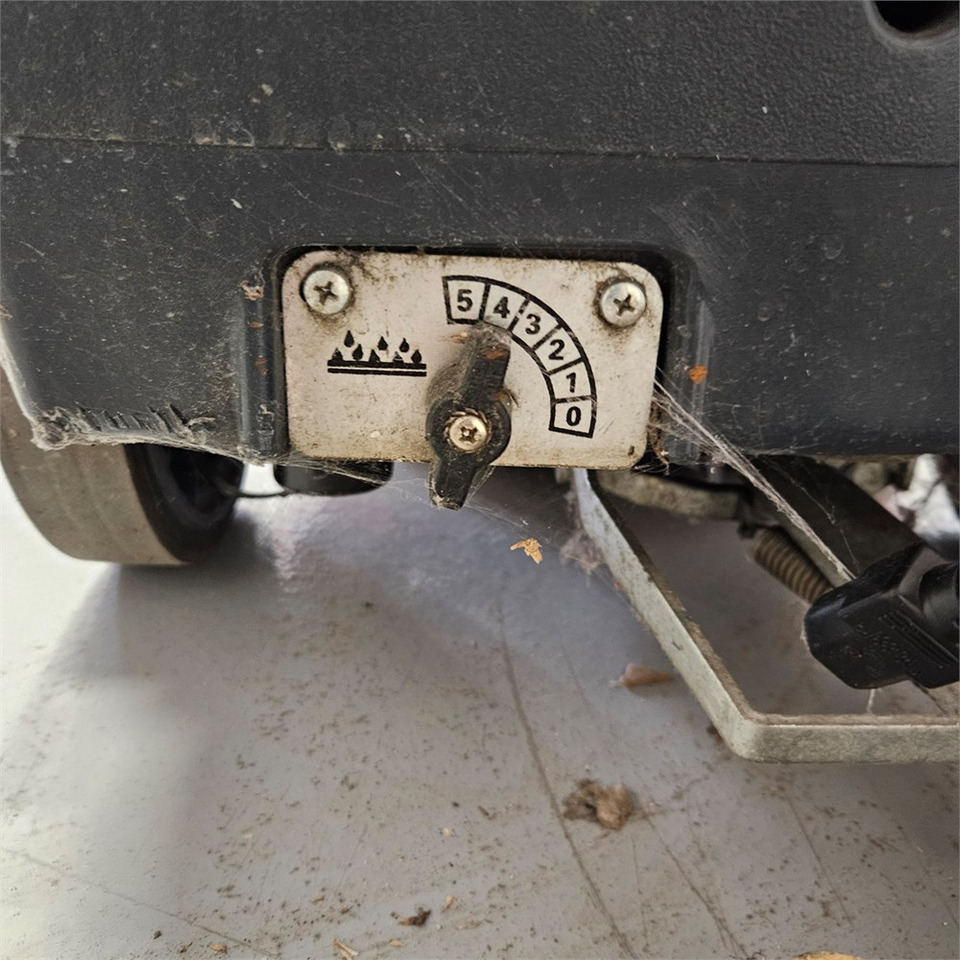 Scheuersaugmaschine ABC RA 501 IBC: das Bild 16 Scheuersaugmaschine ABC RA 501 IBC: das Bild 16