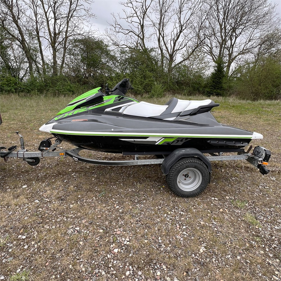 Yamaha Wavwrunner VXR - Andere Technik: das Bild 4 Yamaha Wavwrunner VXR - Andere Technik: das Bild 4