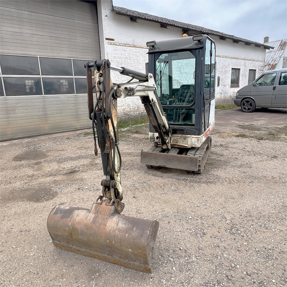 Bobcat 320 - Minibagger: das Bild 2 Bobcat 320 - Minibagger: das Bild 2