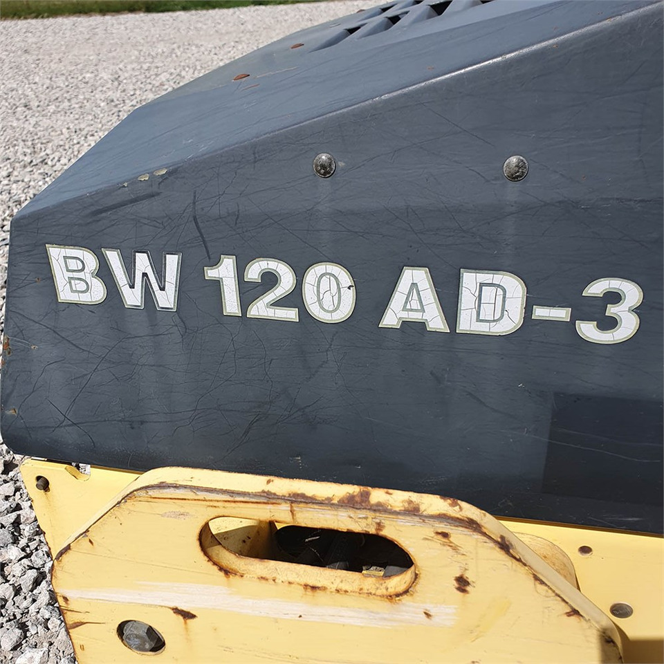 Walzen Bomag BW120 AD-3: das Bild 19
