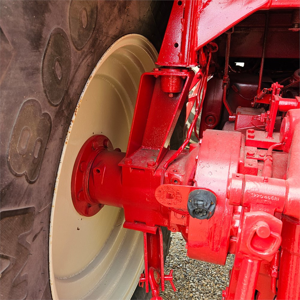 Traktor CASE IH 1255 XL: das Bild 37
