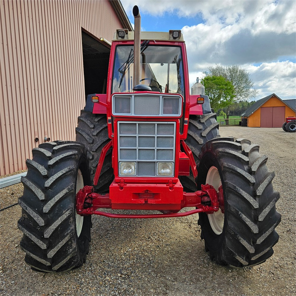Traktor CASE IH 1255 XL: das Bild 8