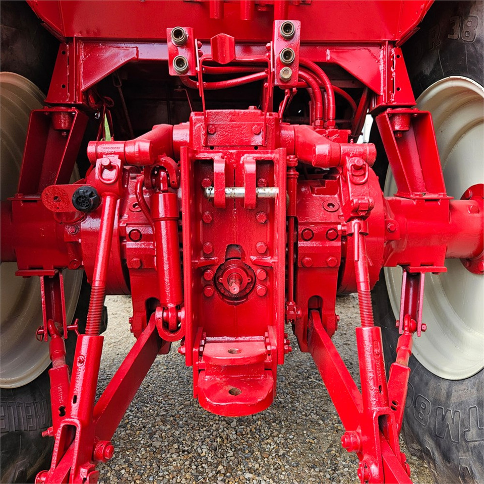Traktor CASE IH 1255 XL: das Bild 24