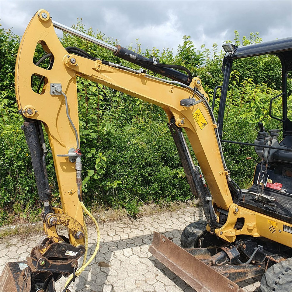 Caterpillar 301.7 D - Minibagger: das Bild 5 Caterpillar 301.7 D - Minibagger: das Bild 5