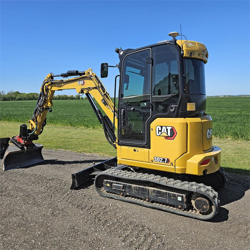 Caterpillar 302.7 CR - Minibagger: das Bild 3 Caterpillar 302.7 CR - Minibagger: das Bild 3