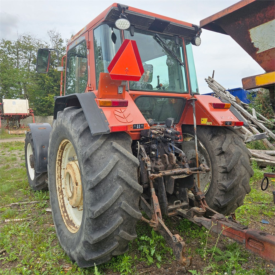 Fiat F115DT/FR - Traktor: das Bild 4 Fiat F115DT/FR - Traktor: das Bild 4