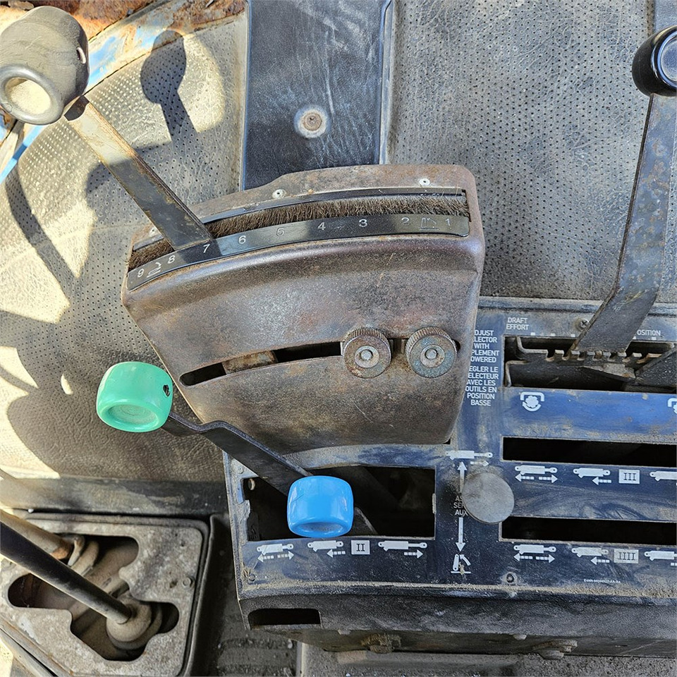 Traktor Ford 6810: das Bild 15