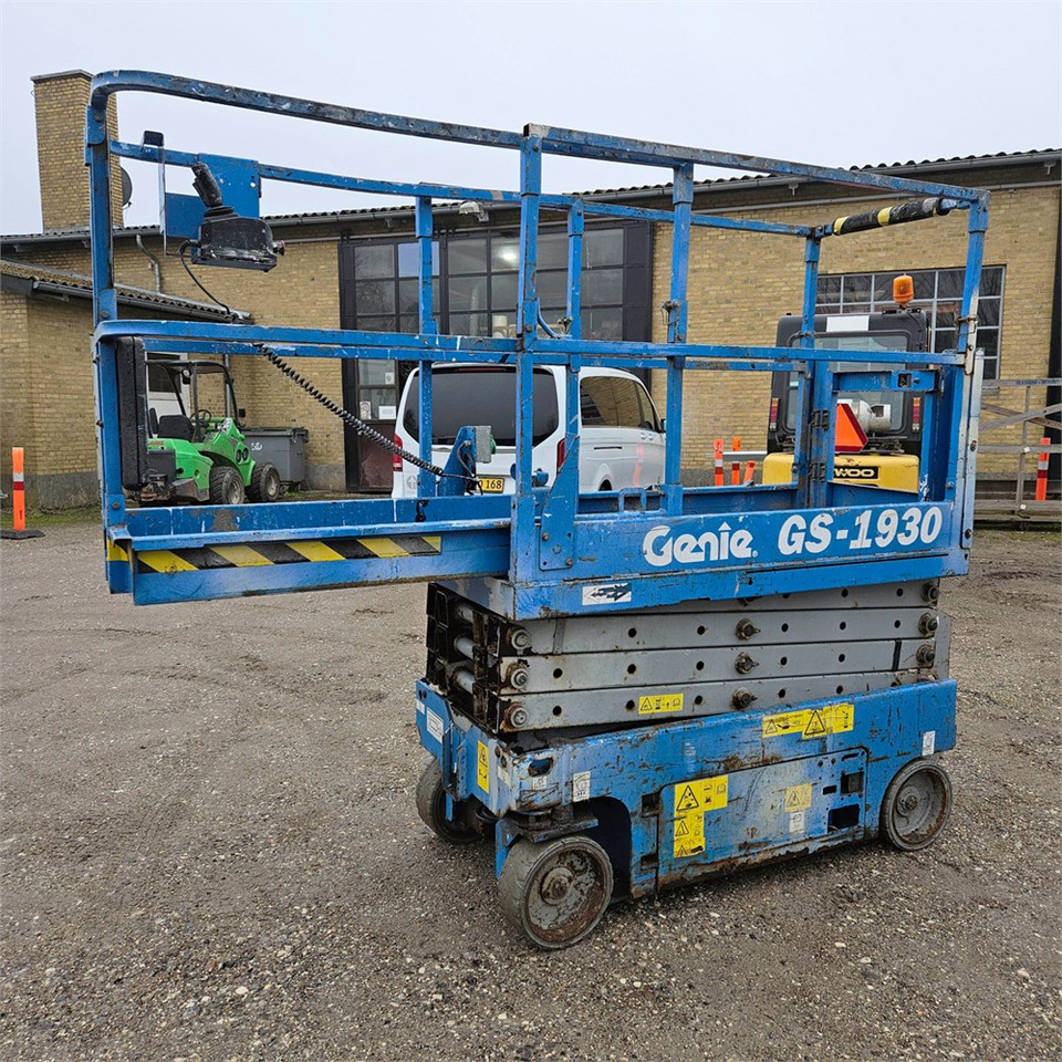 Genie GS 1930 - Scherenbühne: das Bild 1 Genie GS 1930 - Scherenbühne: das Bild 1