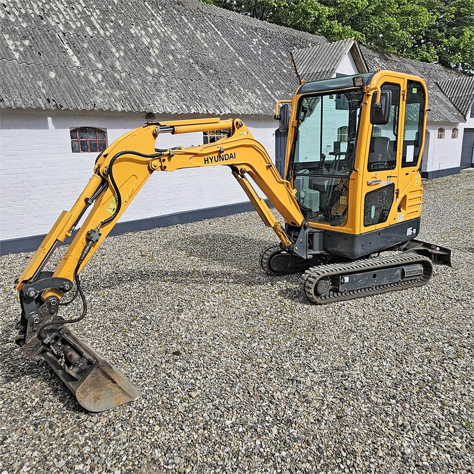 Hyundai Robex 16-9 - Minibagger: das Bild 2 Hyundai Robex 16-9 - Minibagger: das Bild 2