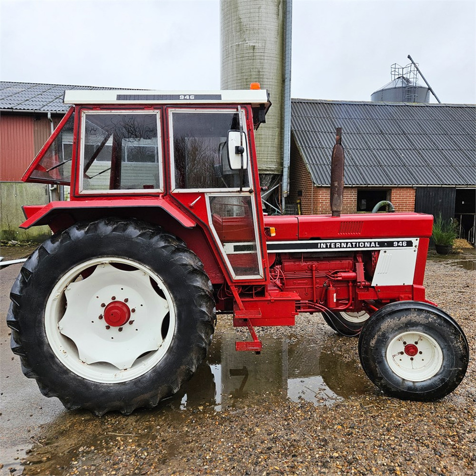 Traktor International IH 946: das Bild 6