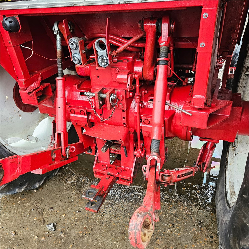 Traktor International IH 946: das Bild 23