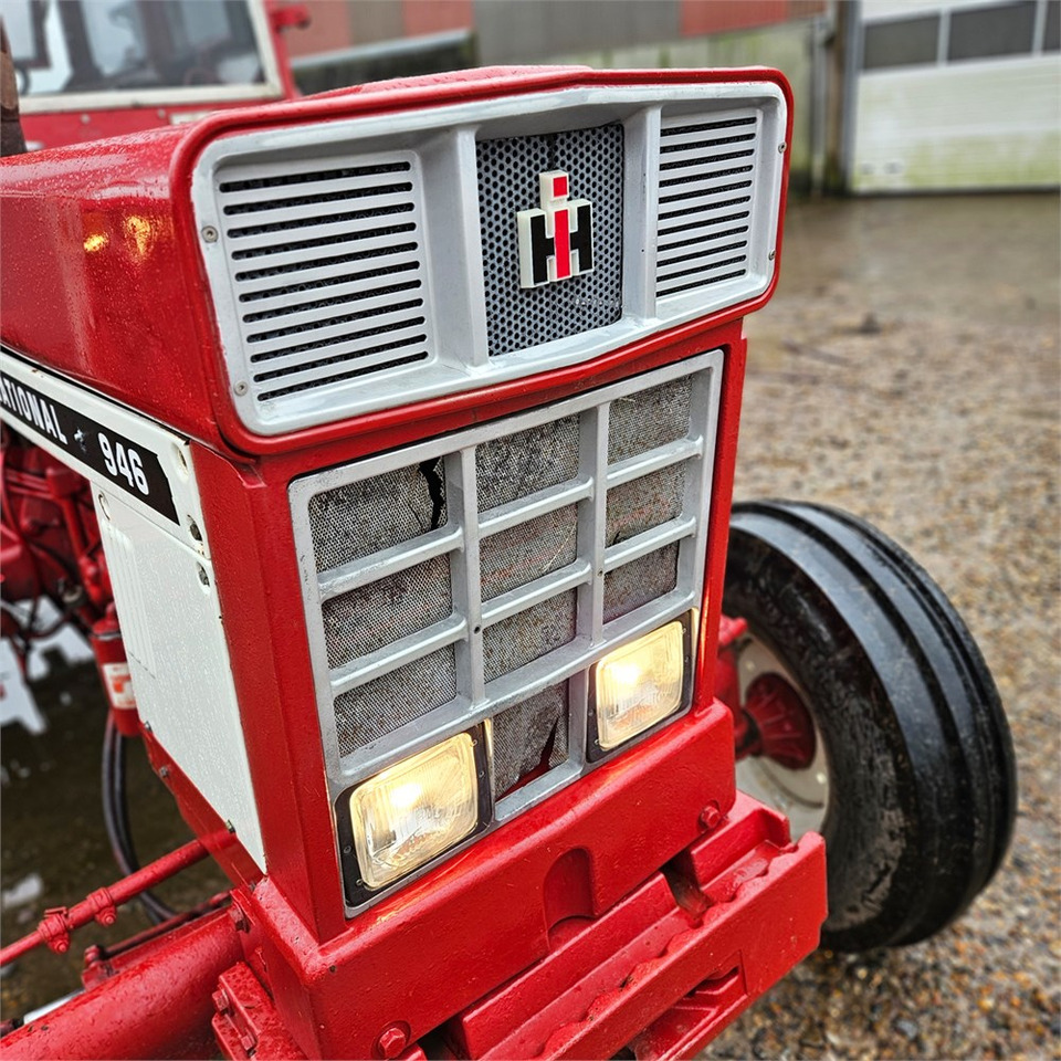 Traktor International IH 946: das Bild 34