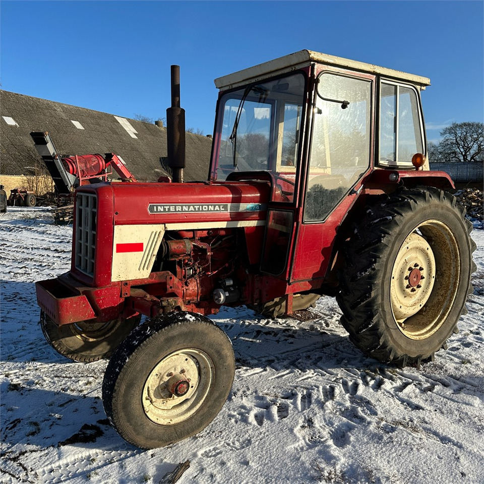 International IH I - 574 - Traktor: das Bild 1 International IH I - 574 - Traktor: das Bild 1