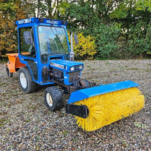 Iseki 2140 - Kommunaltraktor: das Bild 2 Iseki 2140 - Kommunaltraktor: das Bild 2