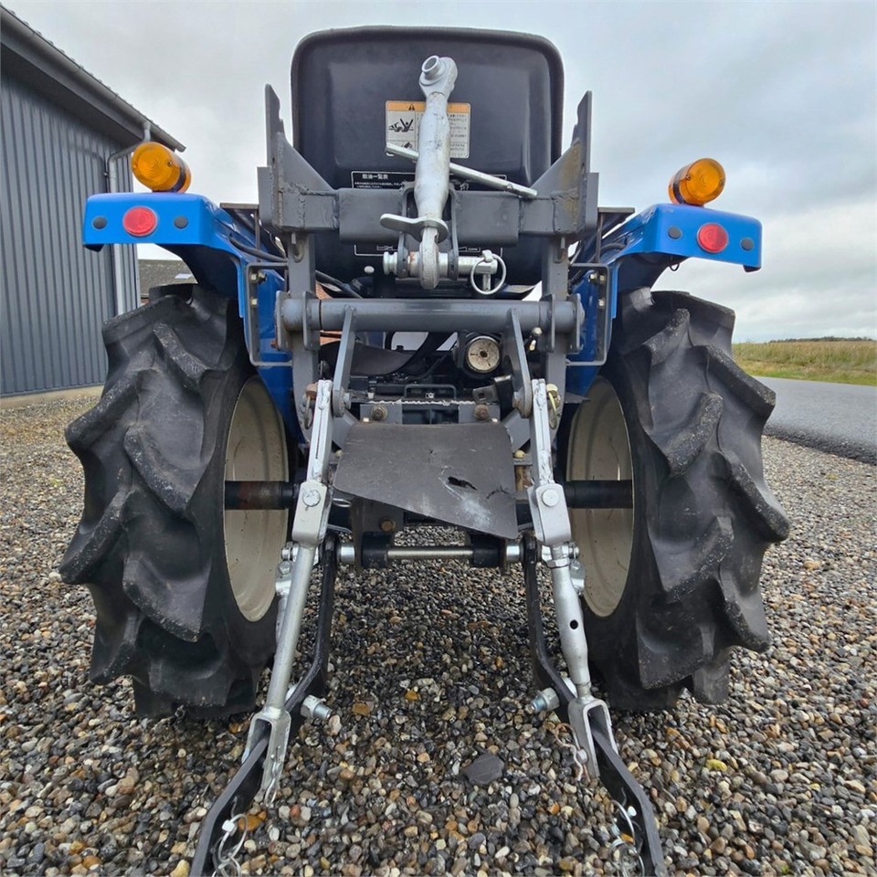 Iseki Piccoro TC13 - Kommunaltraktor: das Bild 5 Iseki Piccoro TC13 - Kommunaltraktor: das Bild 5