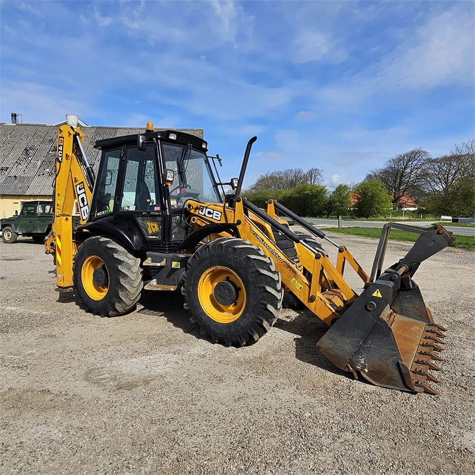 JCB 4CX eco T4i III B - Baggerlader: das Bild 1 JCB 4CX eco T4i III B - Baggerlader: das Bild 1