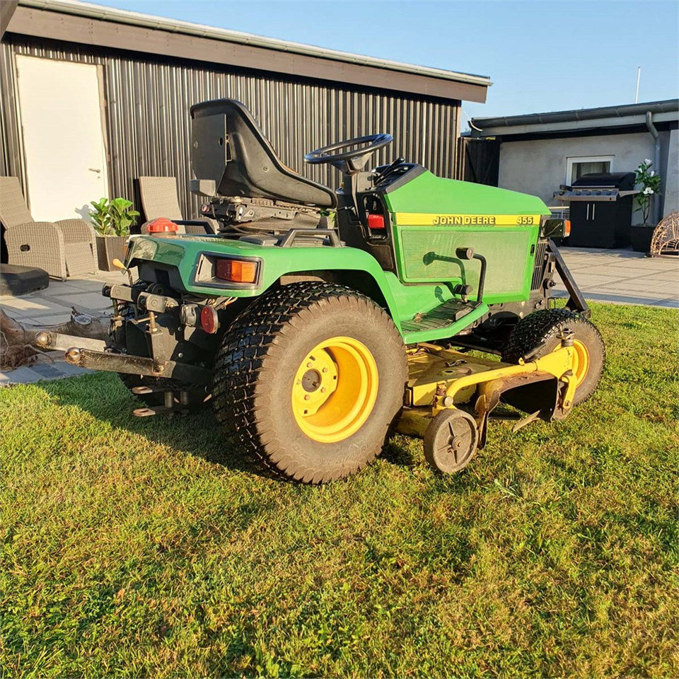 John Deere 455 - Rasenmäher: das Bild 4 John Deere 455 - Rasenmäher: das Bild 4