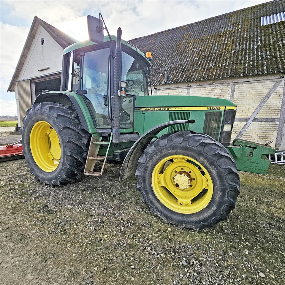 John Deere 6610 - Traktor: das Bild 2 John Deere 6610 - Traktor: das Bild 2