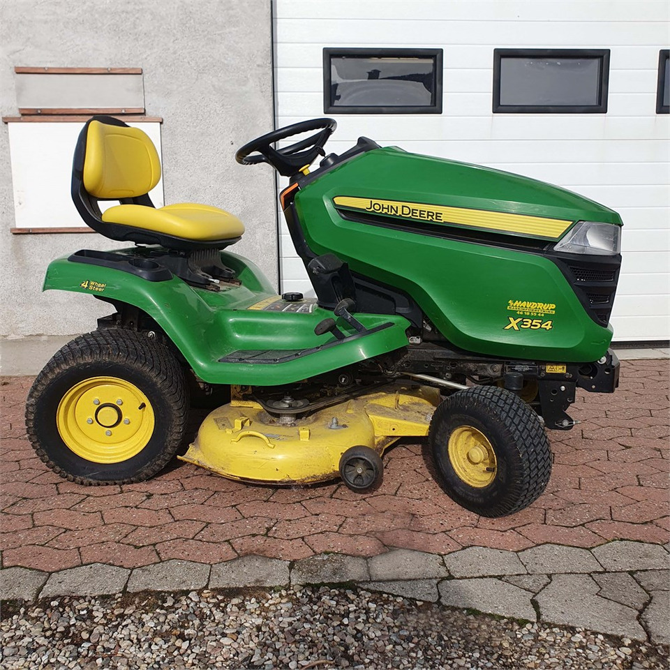 John Deere X354 - Rasenmäher: das Bild 4 John Deere X354 - Rasenmäher: das Bild 4