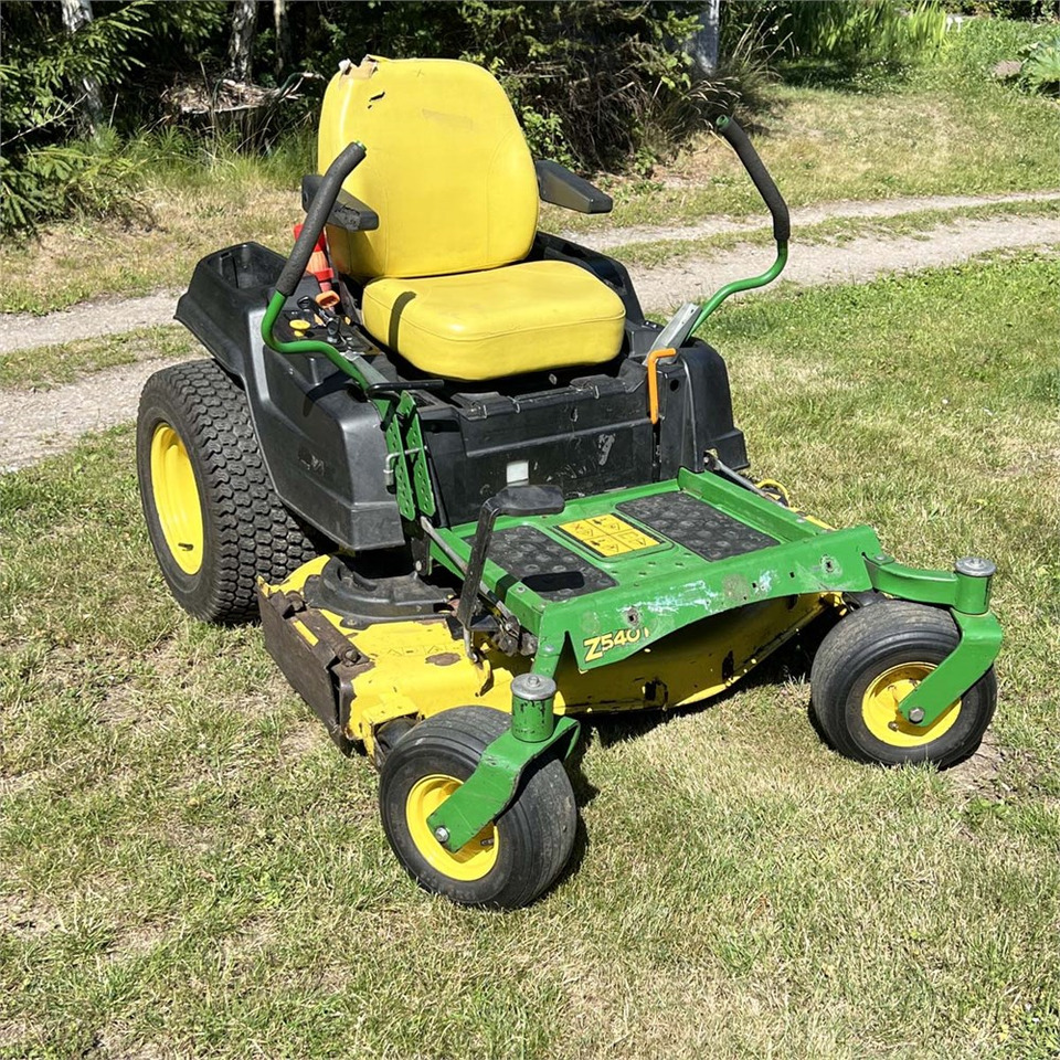 John Deere Z540 R - Rasenmäher: das Bild 3 John Deere Z540 R - Rasenmäher: das Bild 3