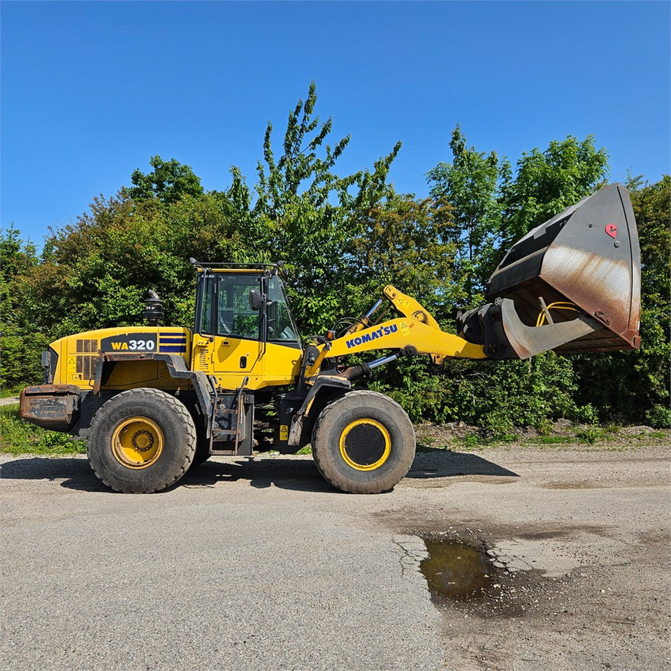Komatsu WA320-5H - Radlader: das Bild 4 Komatsu WA320-5H - Radlader: das Bild 4