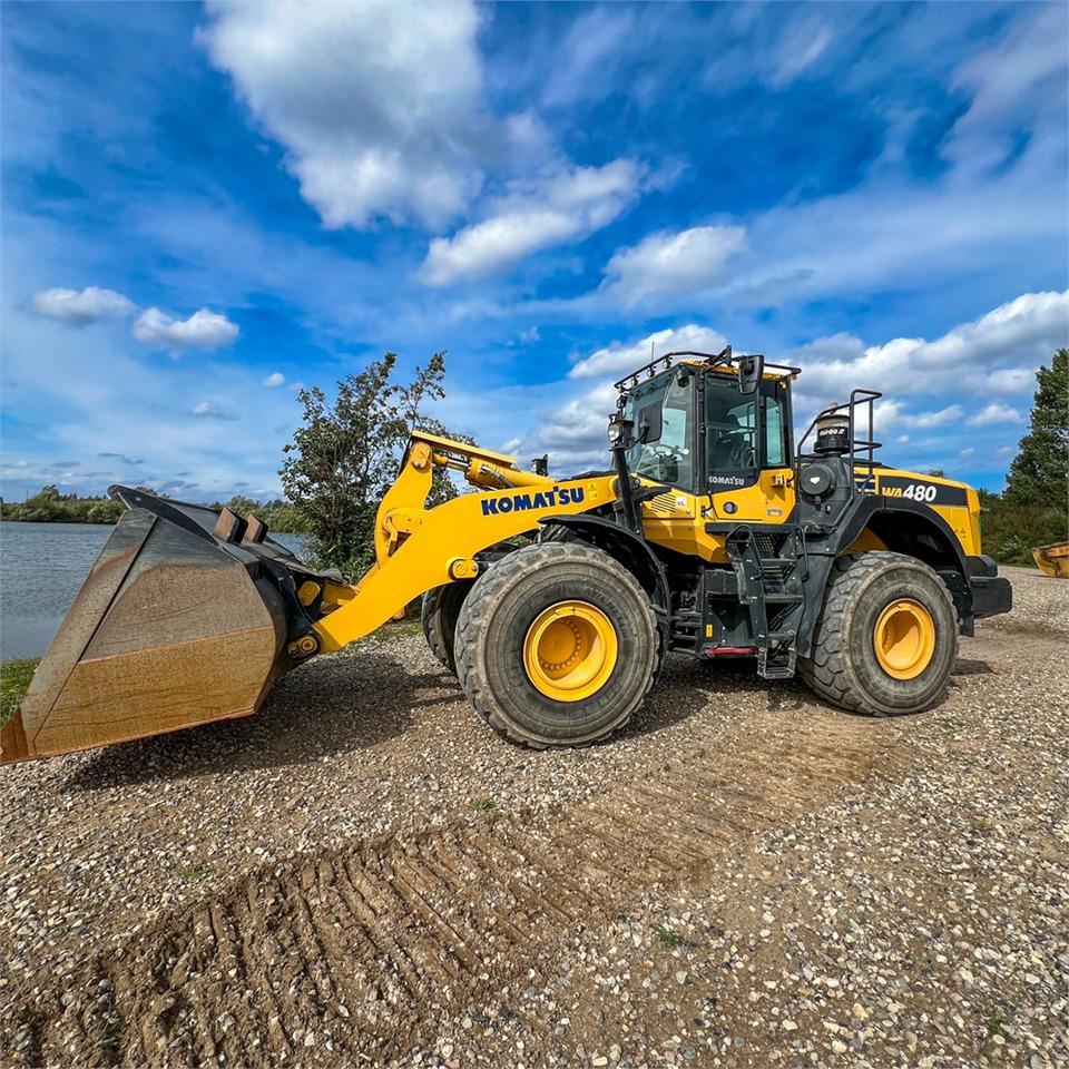 Komatsu WA480-8 - Radlader: das Bild 2 Komatsu WA480-8 - Radlader: das Bild 2