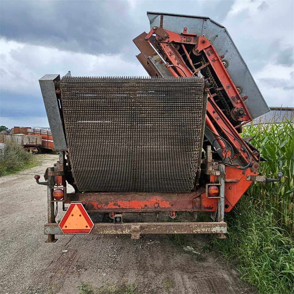 Kverneland UN 2200 - Kartoffelroder: das Bild 3 Kverneland UN 2200 - Kartoffelroder: das Bild 3