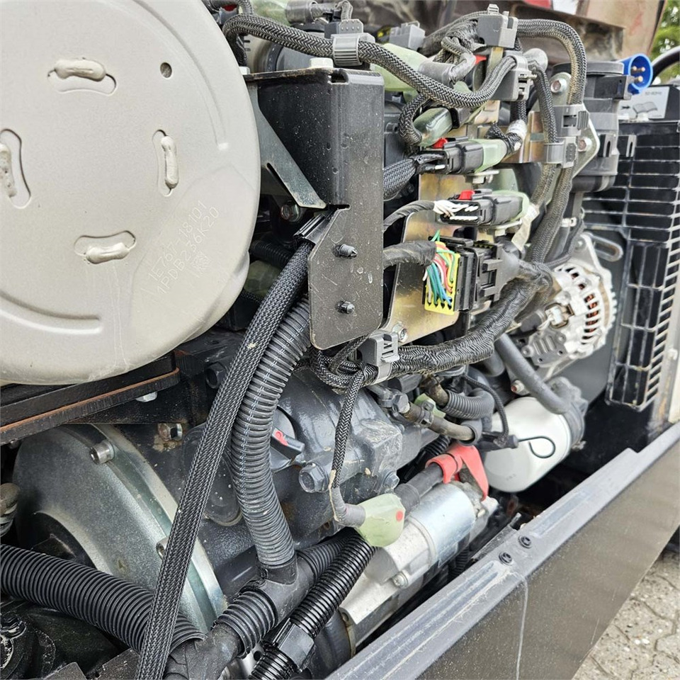 Teleskoplader Manitou MT625 H: das Bild 29
