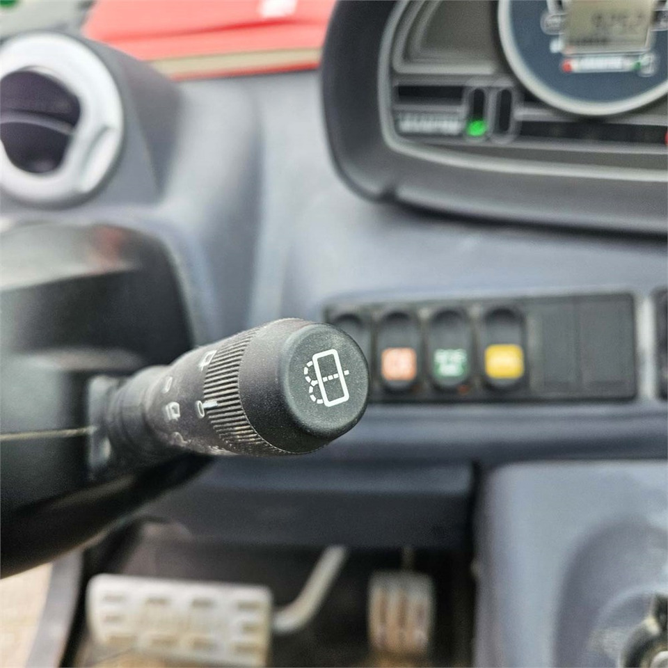 Teleskoplader Manitou MT625 H: das Bild 16
