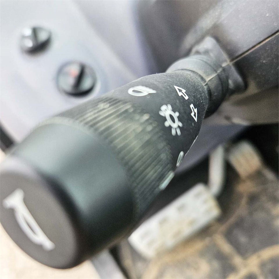 Teleskoplader Manitou MT625 H: das Bild 15