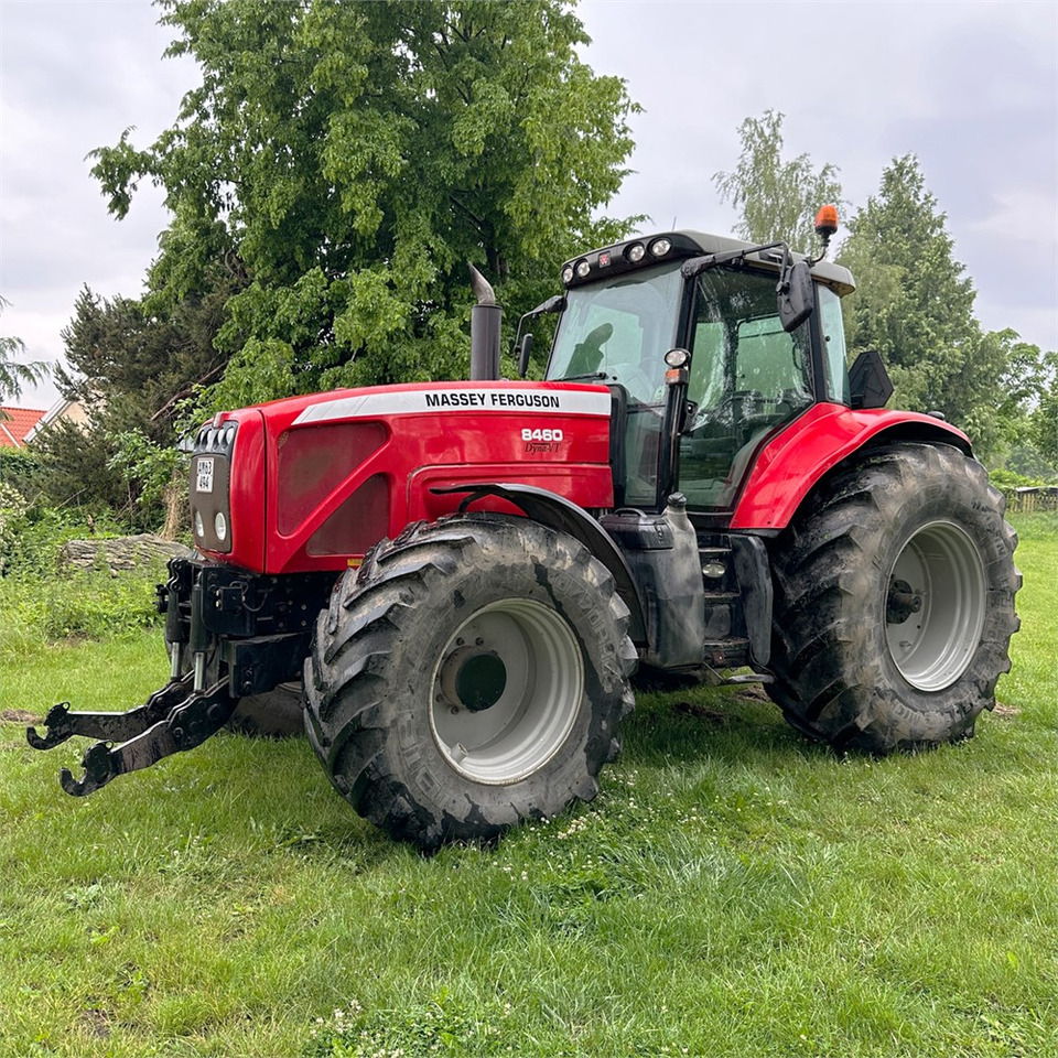 Massey Ferguson MF8460 Dyna-VT - Traktor: das Bild 1 Massey Ferguson MF8460 Dyna-VT - Traktor: das Bild 1