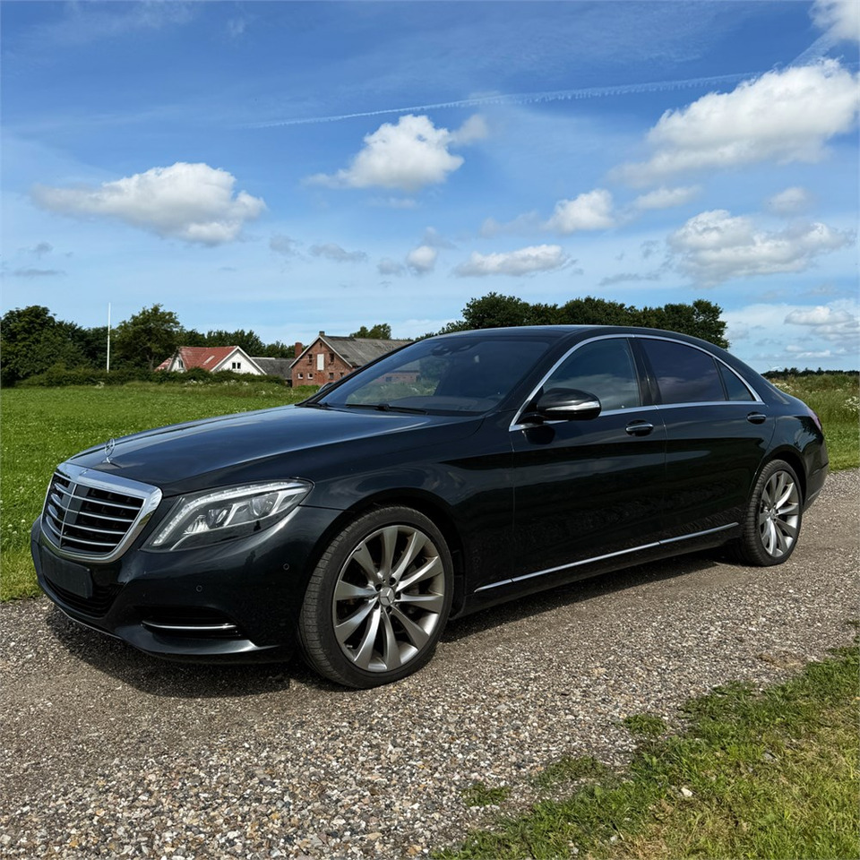 Mercedes S 500 4matic 4,6 - PKW: das Bild 1 Mercedes S 500 4matic 4,6 - PKW: das Bild 1