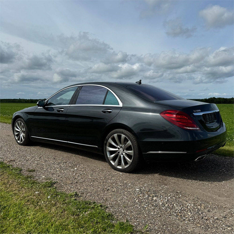 Mercedes S 500 4matic 4,6 - PKW: das Bild 2 Mercedes S 500 4matic 4,6 - PKW: das Bild 2