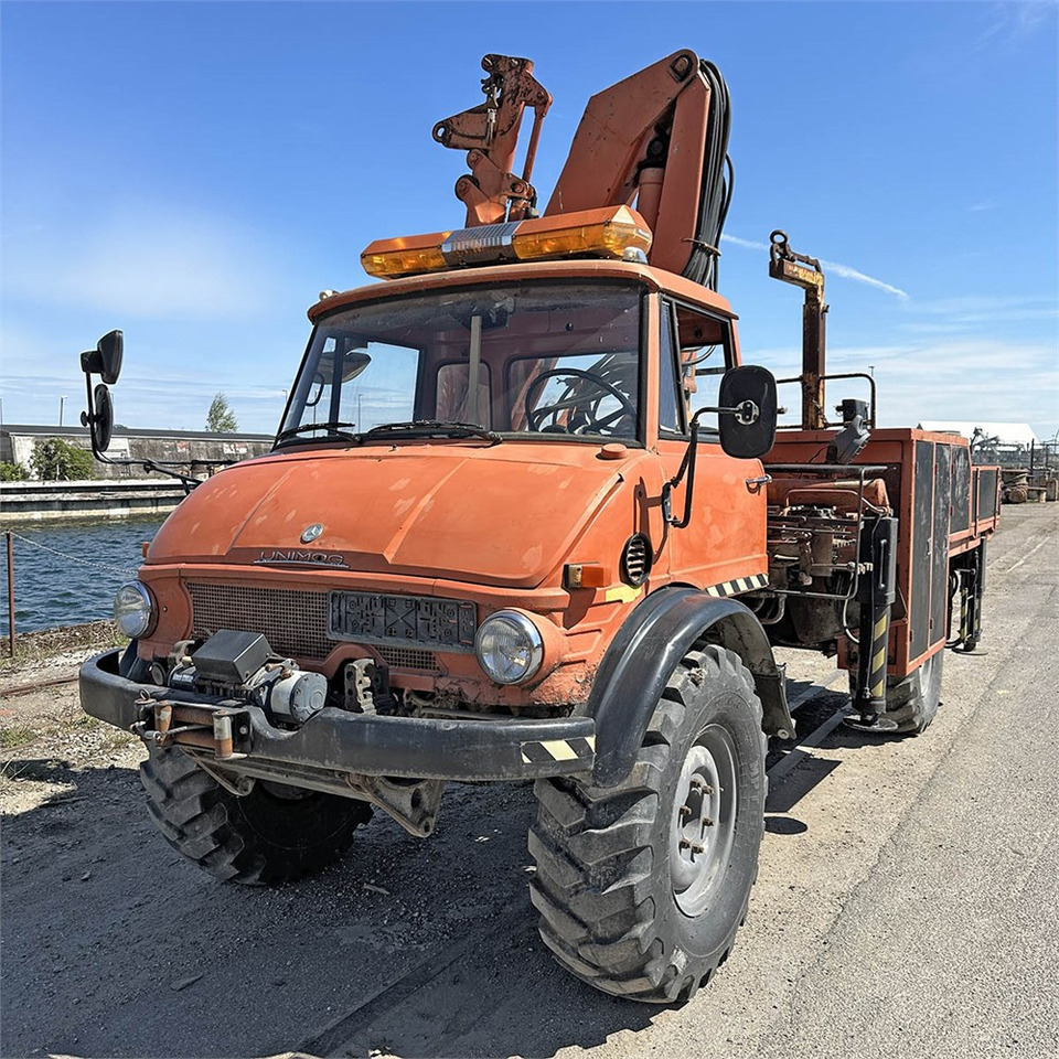 Mercedes Unimog 116 - Autokran: das Bild 5 Mercedes Unimog 116 - Autokran: das Bild 5
