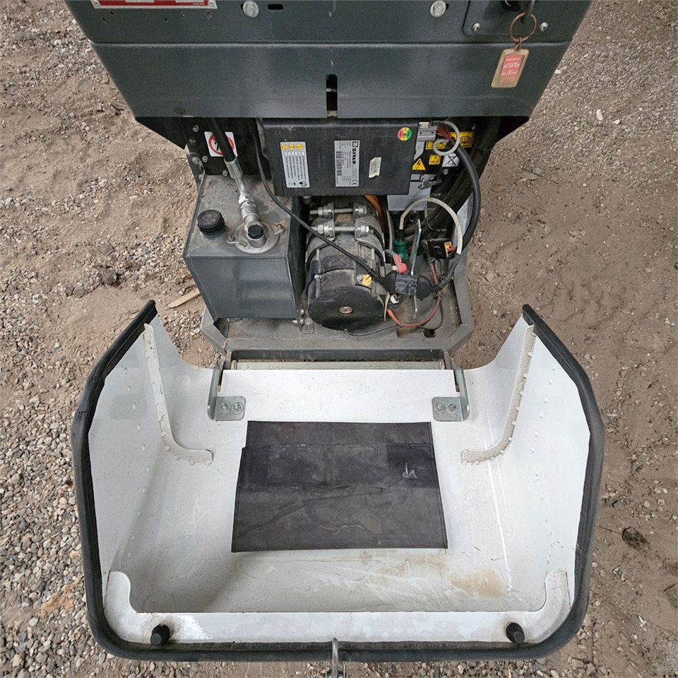 Mini-Kipper Messersi TC50‑e: das Bild 18