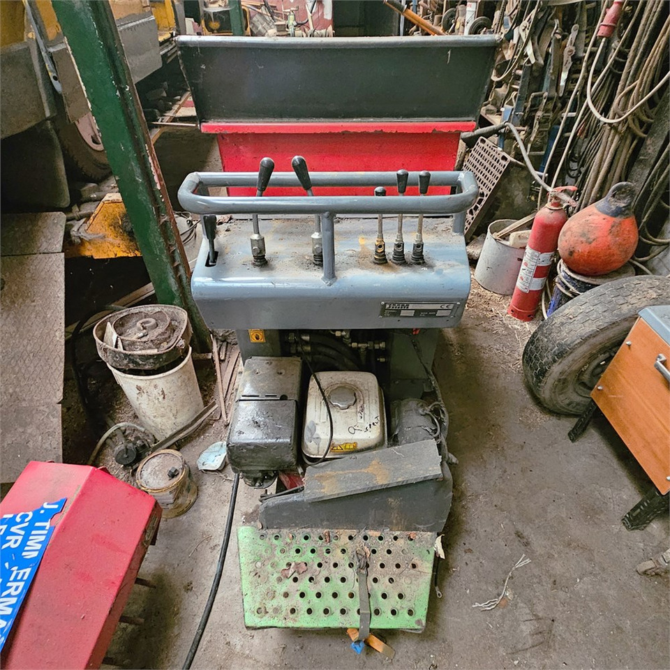 Neuson TD9PL - Mini-Kipper: das Bild 3 Neuson TD9PL - Mini-Kipper: das Bild 3