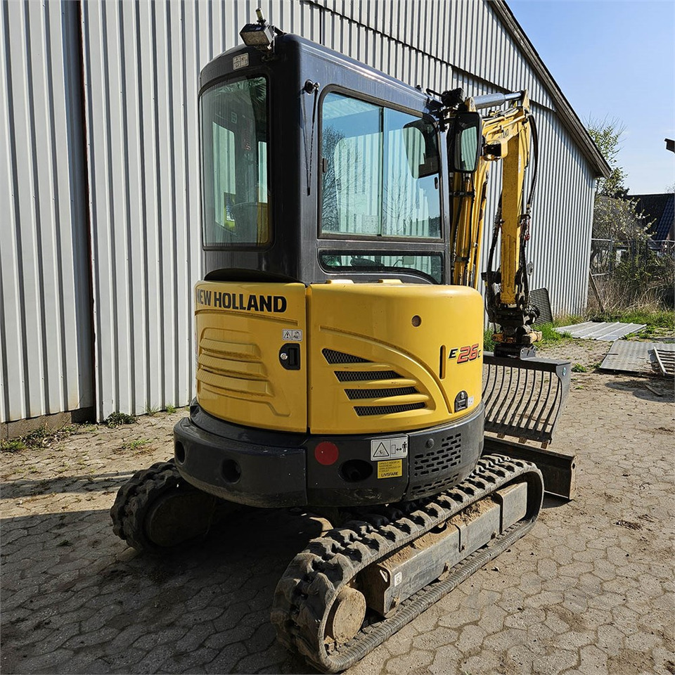 Minibagger New Holland E26C: das Bild 8