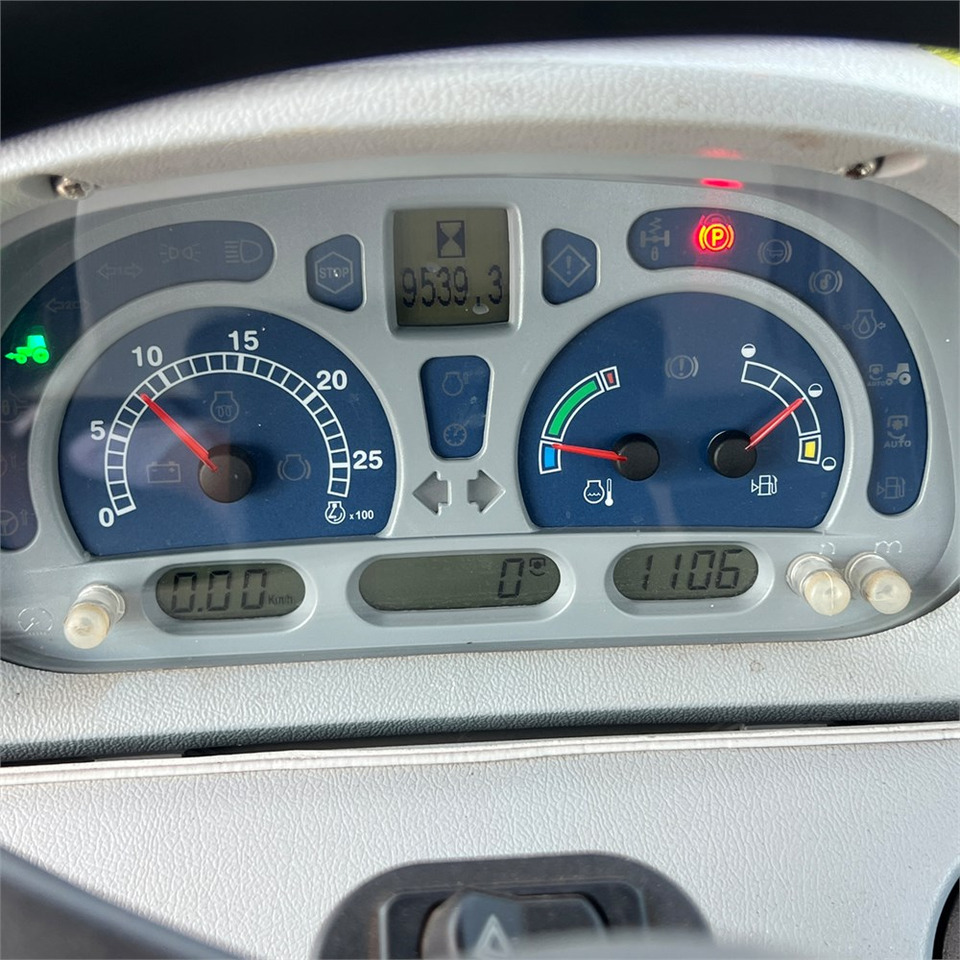 Traktor New Holland T6050: das Bild 25