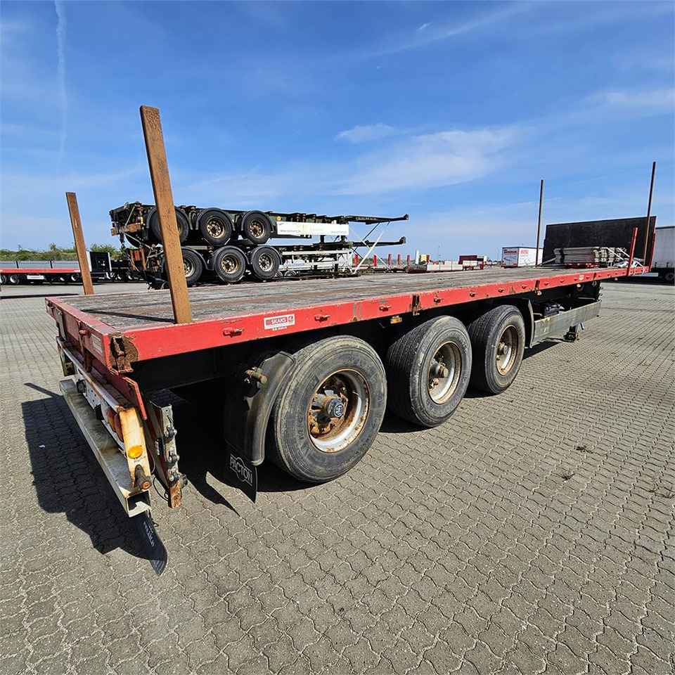 Pacton Flatbed - Pritschenauflieger/ Plattformauflieger: das Bild 1 Pacton Flatbed - Pritschenauflieger/ Plattformauflieger: das Bild 1