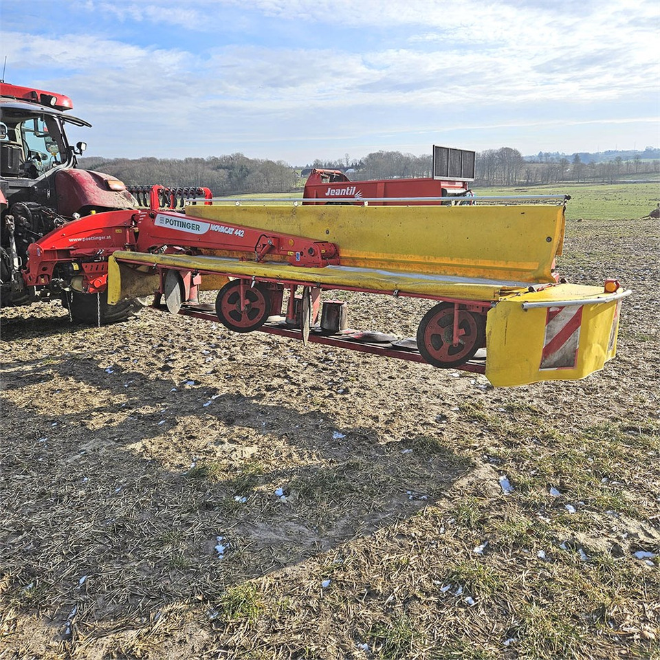 Pöttinger Novacat 442 - Erntemaschine: das Bild 5 Pöttinger Novacat 442 - Erntemaschine: das Bild 5
