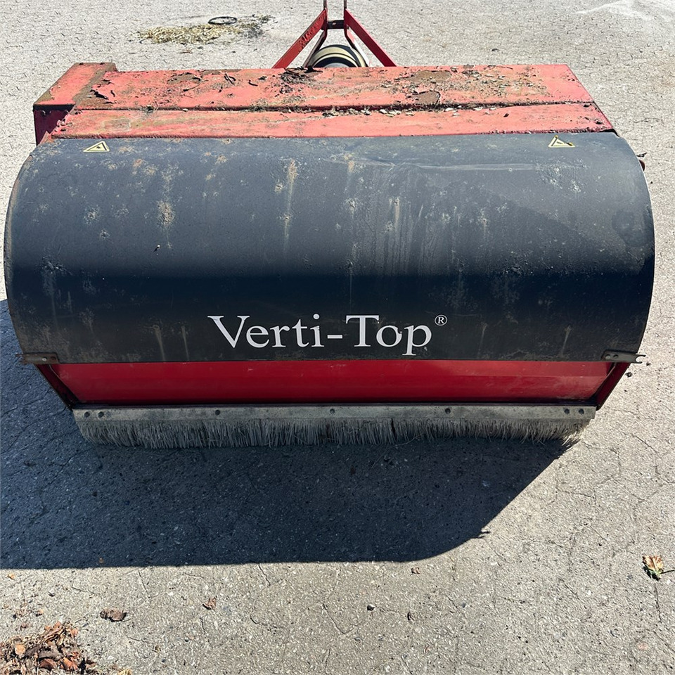 Redexim Verti-Top VT1500 - Rasenmäher: das Bild 2 Redexim Verti-Top VT1500 - Rasenmäher: das Bild 2