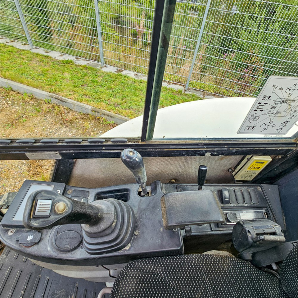 Minibagger Schaeff-Terex TC35-2: das Bild 9 Minibagger Schaeff-Terex TC35-2: das Bild 9