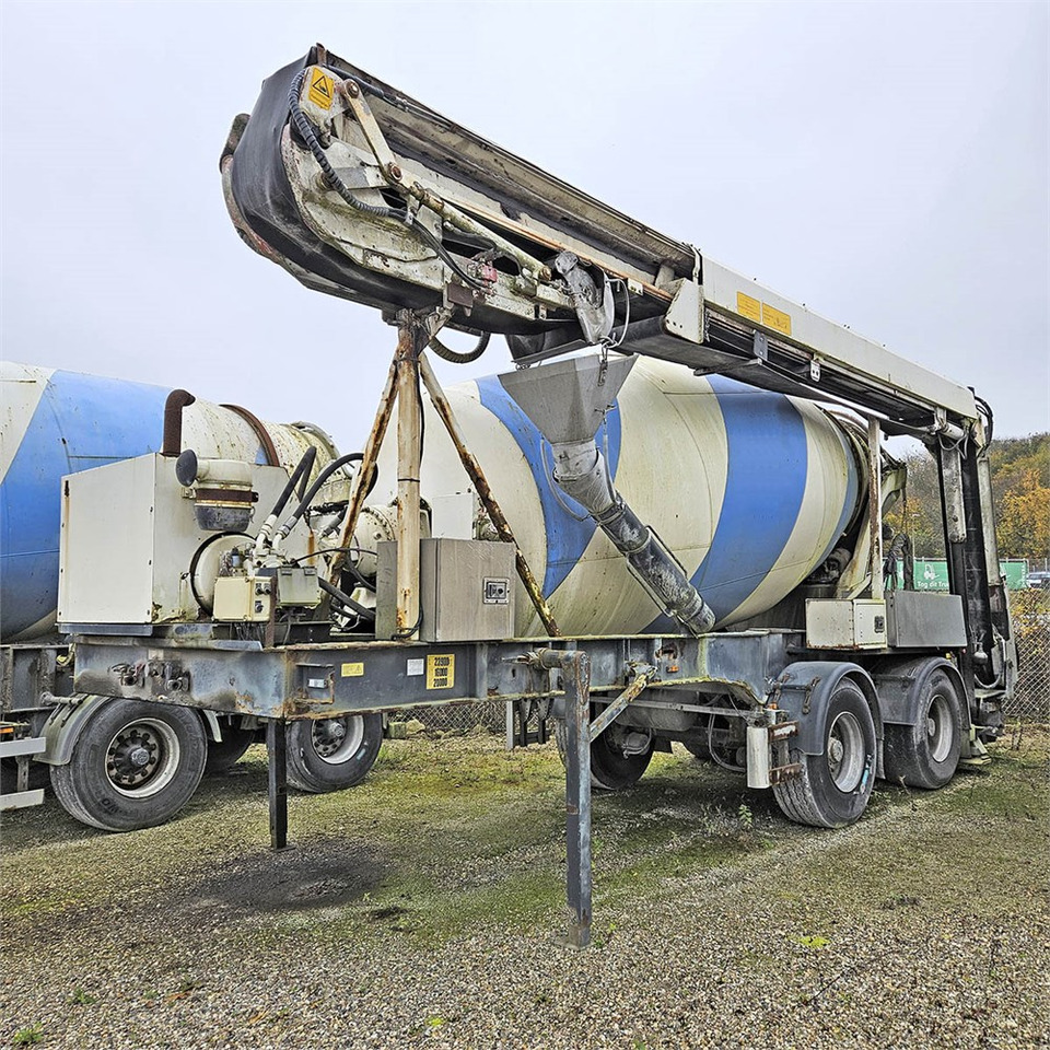 Schwing Stetter 10m3 - Betonmischer Auflieger: das Bild 2 Schwing Stetter 10m3 - Betonmischer Auflieger: das Bild 2