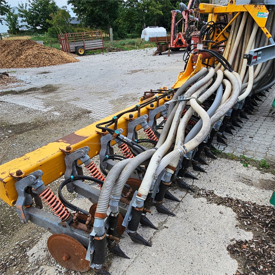 ..Select Make L 4450 - Düngetechnik: das Bild 4 ..Select Make L 4450 - Düngetechnik: das Bild 4