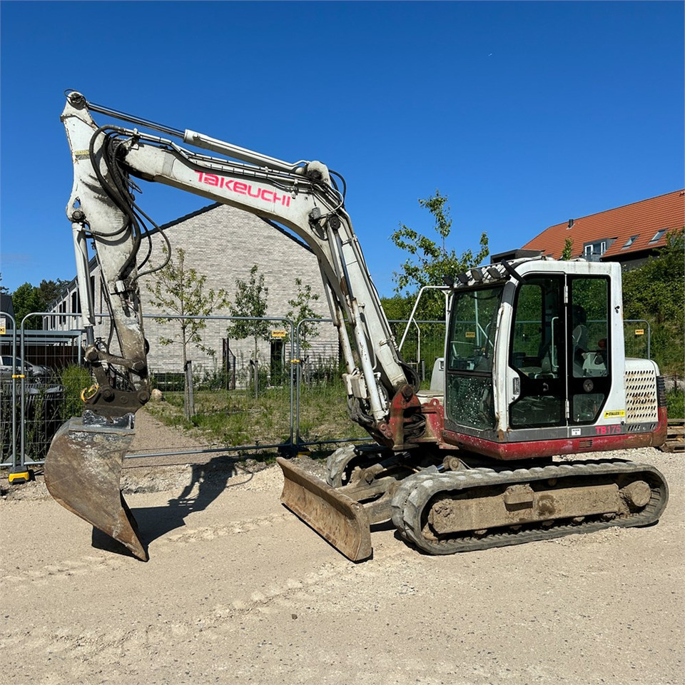 Takeuchi TB175 - Minibagger: das Bild 1 Takeuchi TB175 - Minibagger: das Bild 1