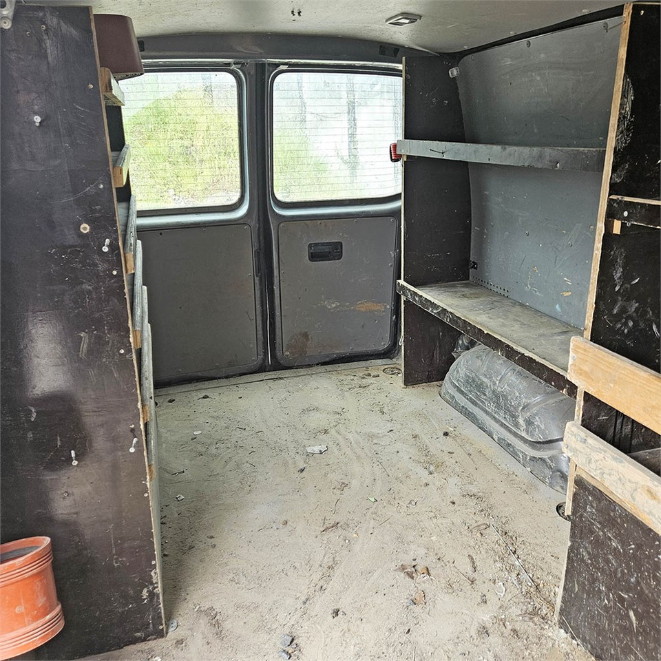 VW Transporter 2,0 Tdi - Kleintransporter: das Bild 5 VW Transporter 2,0 Tdi - Kleintransporter: das Bild 5