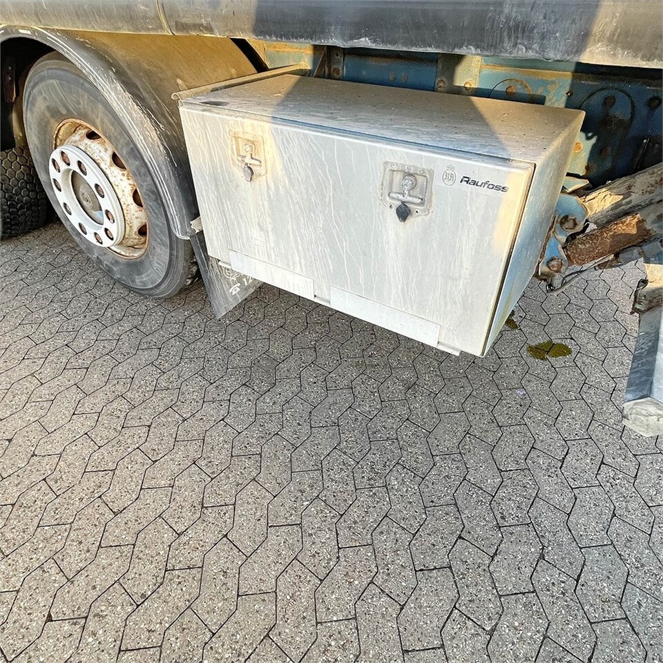 Koffer LKW Volvo FM12: das Bild 49