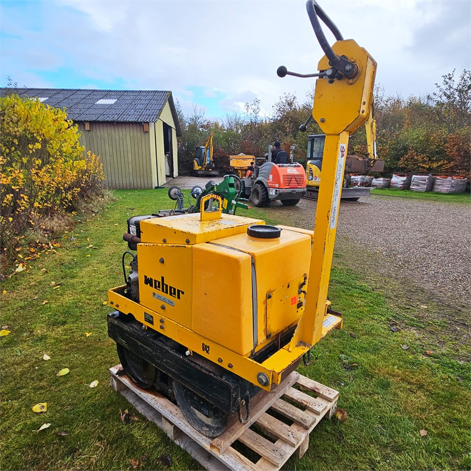 Kleine Walze Weber DVH 703 E: das Bild 6 Kleine Walze Weber DVH 703 E: das Bild 6